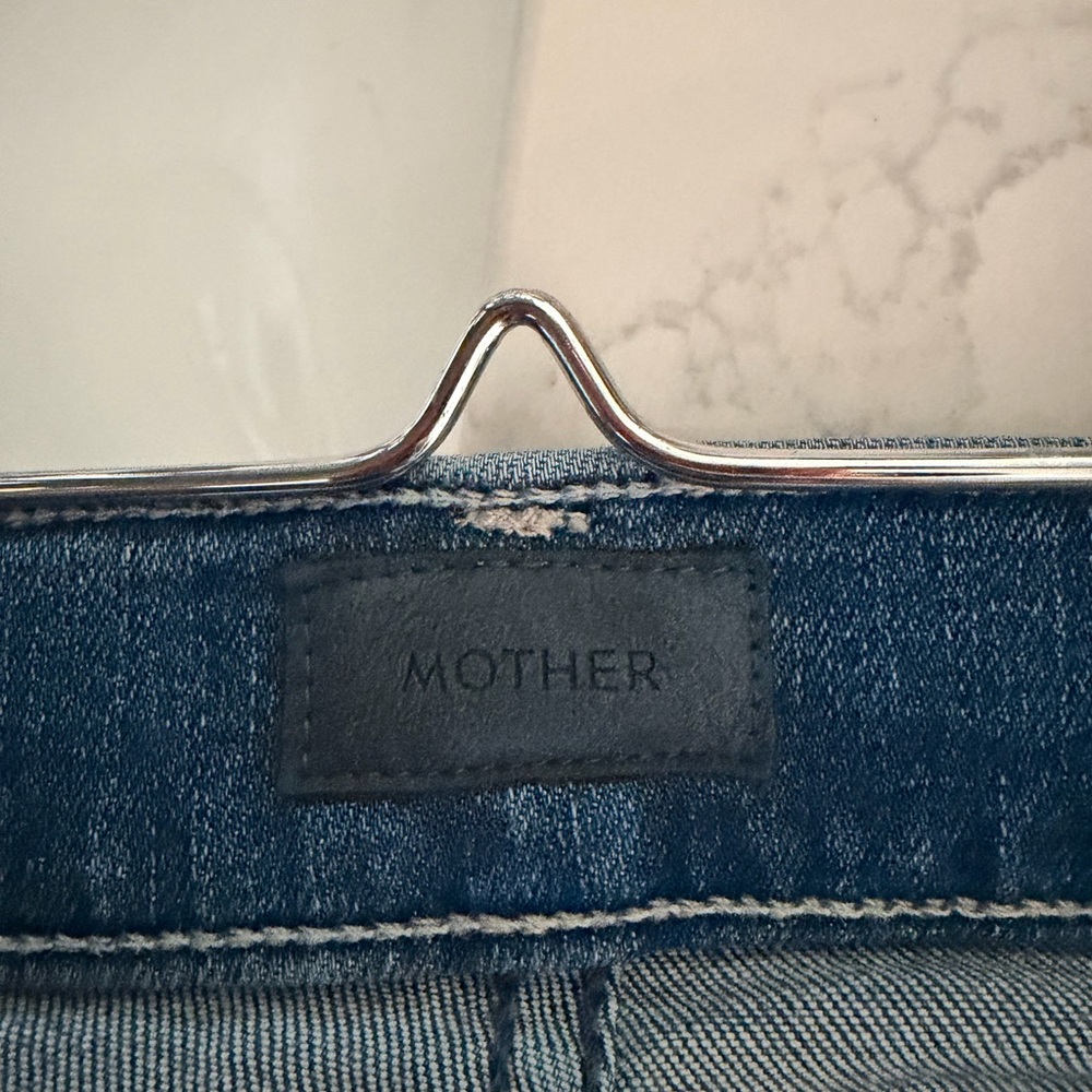 MOTHER Women’s Mid Rise Rider Ankle - Picture 3 of 5